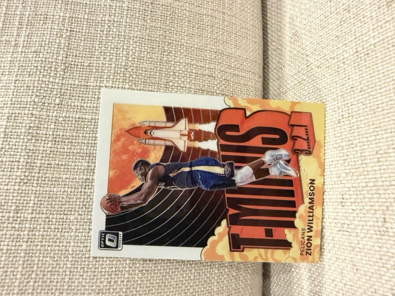 Zion Williamson Card